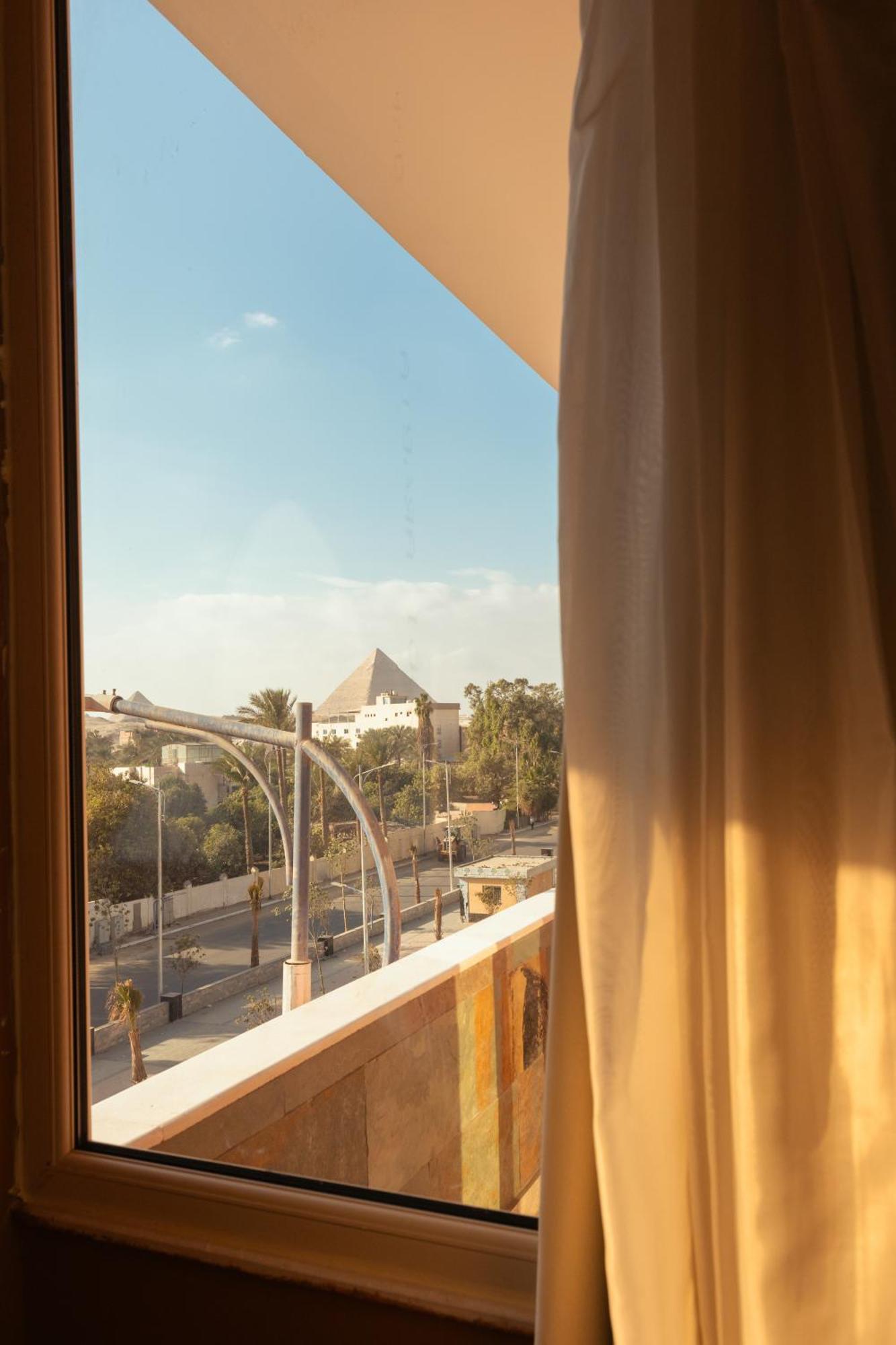Almas Pyramids View Hotel Kafrat al Jabal Экстерьер фото